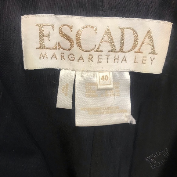 ESCADA Vintage black jacket EU 40 - Picture 6 of 8